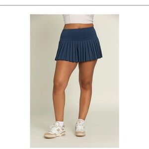 Gold hinge skirt blue